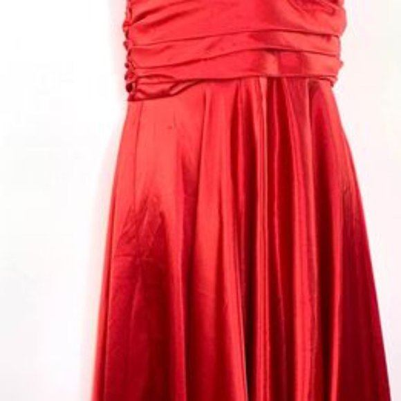 Elegant Vintage Party Fiesta classic Red Satin Scarlet Halter Maxi Dress - Picture 4 of 8